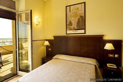 Hotel Belvedere Lido di Ostia Værelse billede